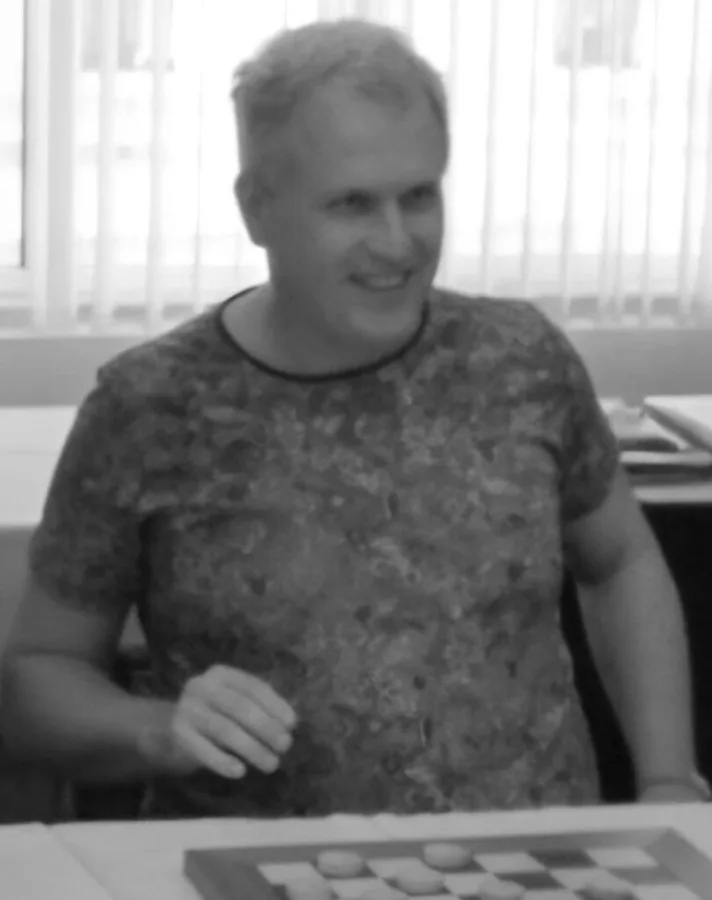 Mūžībā devies Aleksandrs Jermakovs